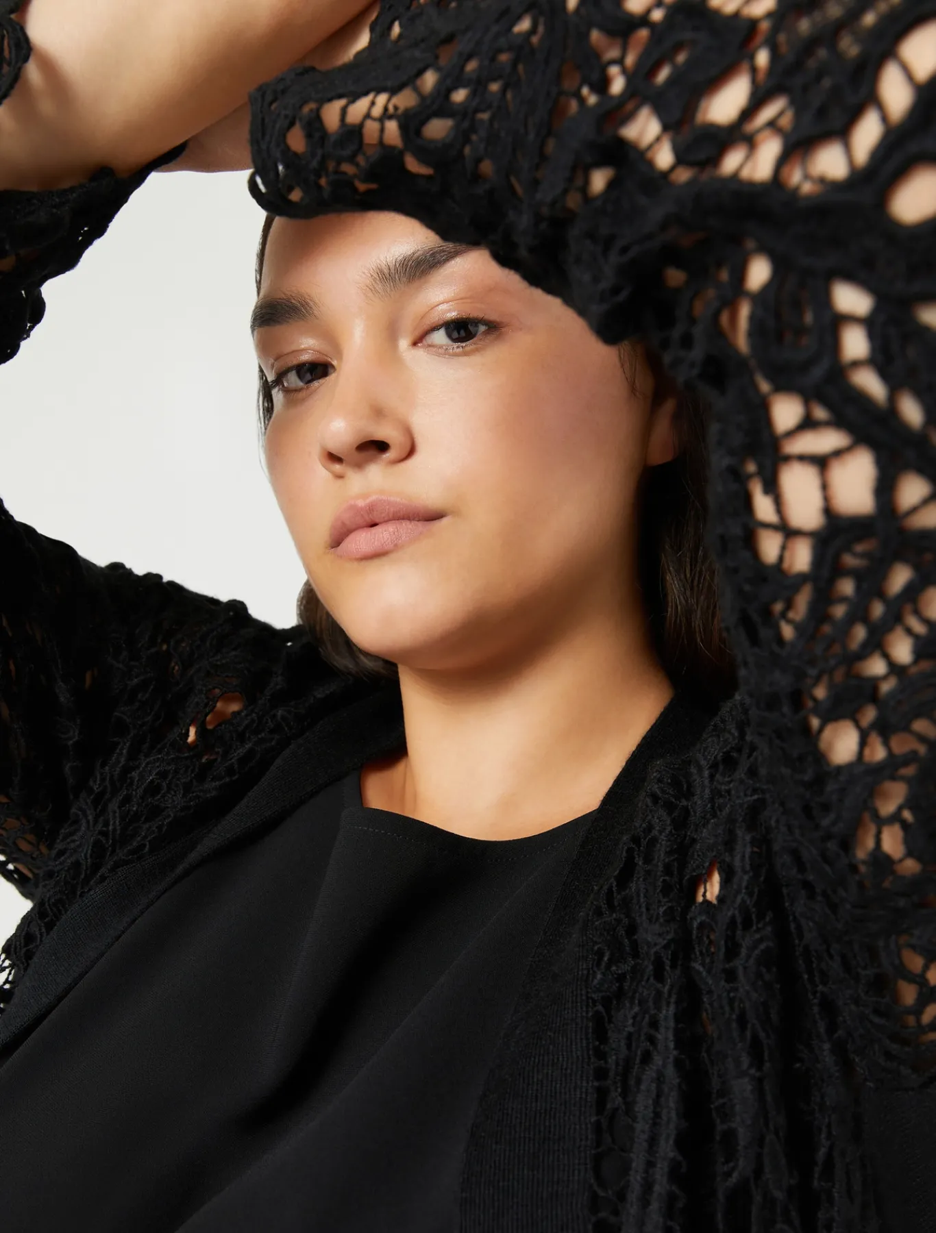 Marina Rinaldi Cardigan en maille avec broderie NOIR Discount