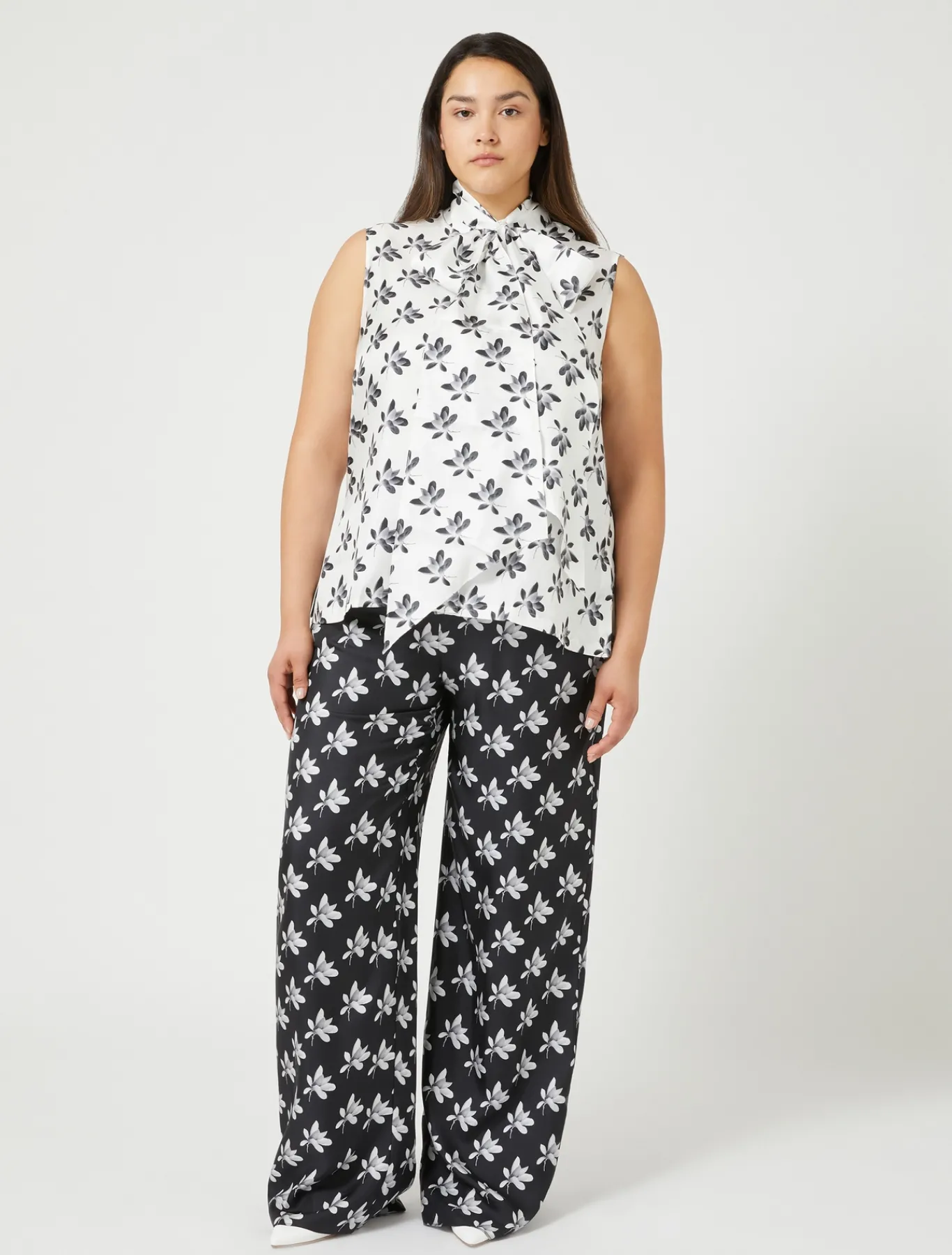 Marina Rinaldi Pantalon en sergé de soie NOIR Outlet
