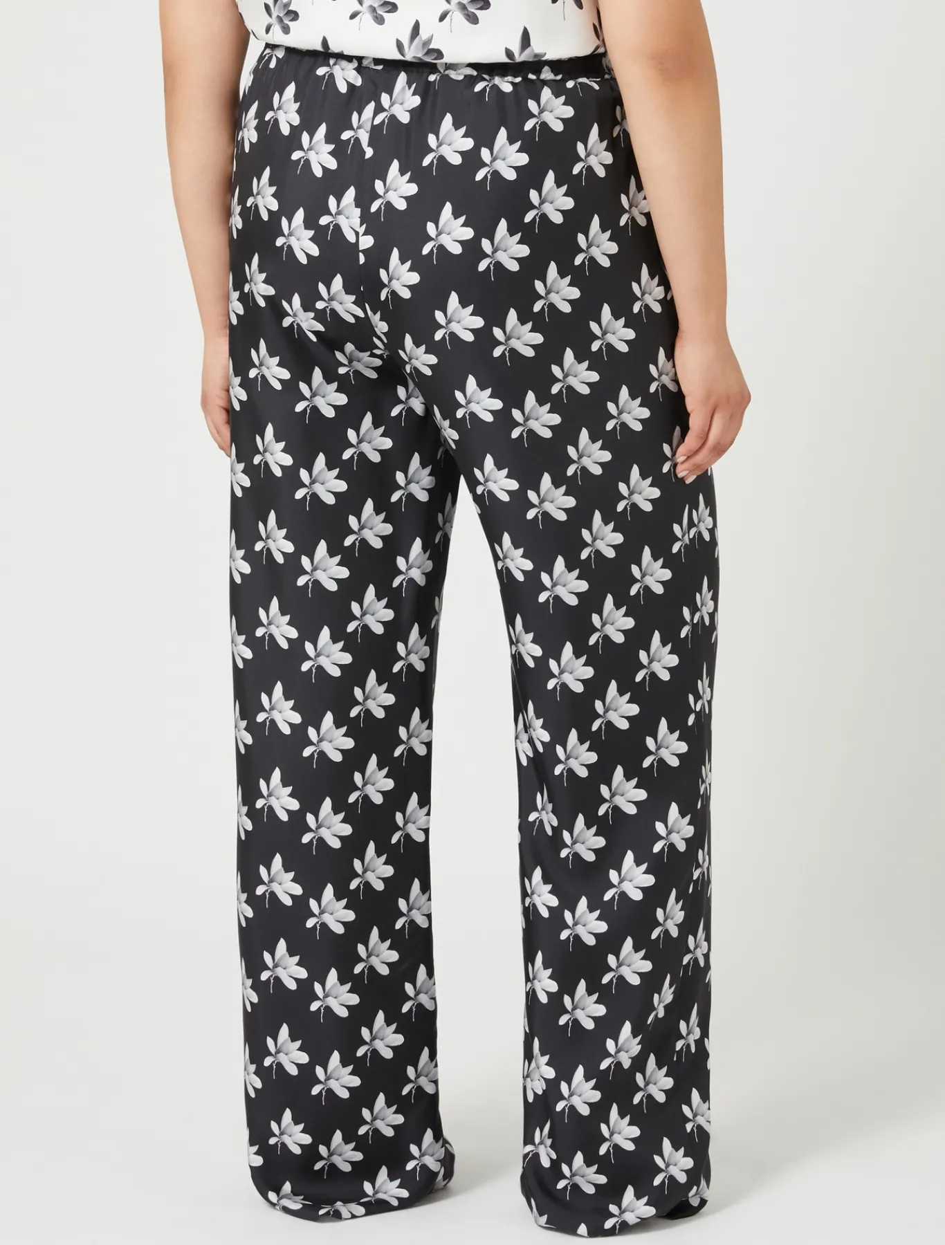 Marina Rinaldi Pantalon en sergé de soie NOIR Outlet