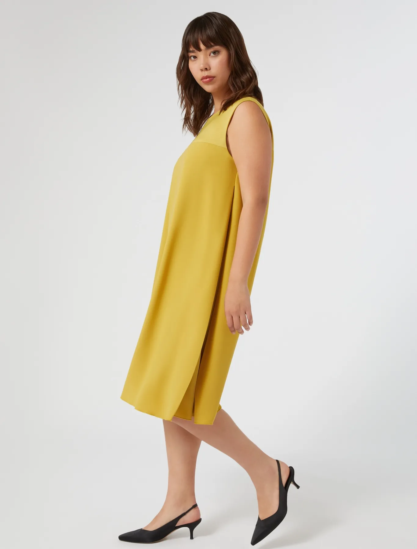 Marina Rinaldi Robe en crêpe envers satin OR Hot